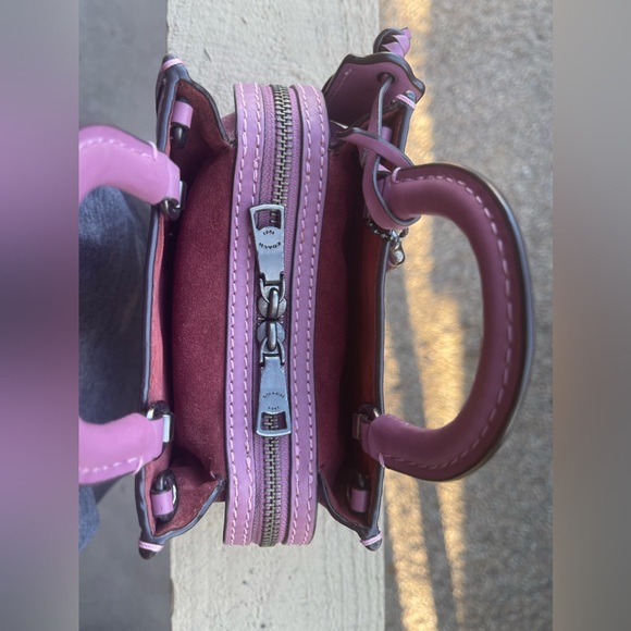 Coach Rogue 17 Primrose - Picture 6 of 16